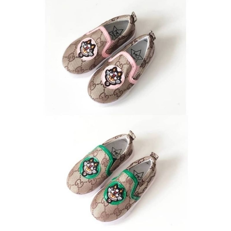 SEPATU ANAK / SHOES ANAK IMPORT E2-093(KECIL) E2-094(BESAR)