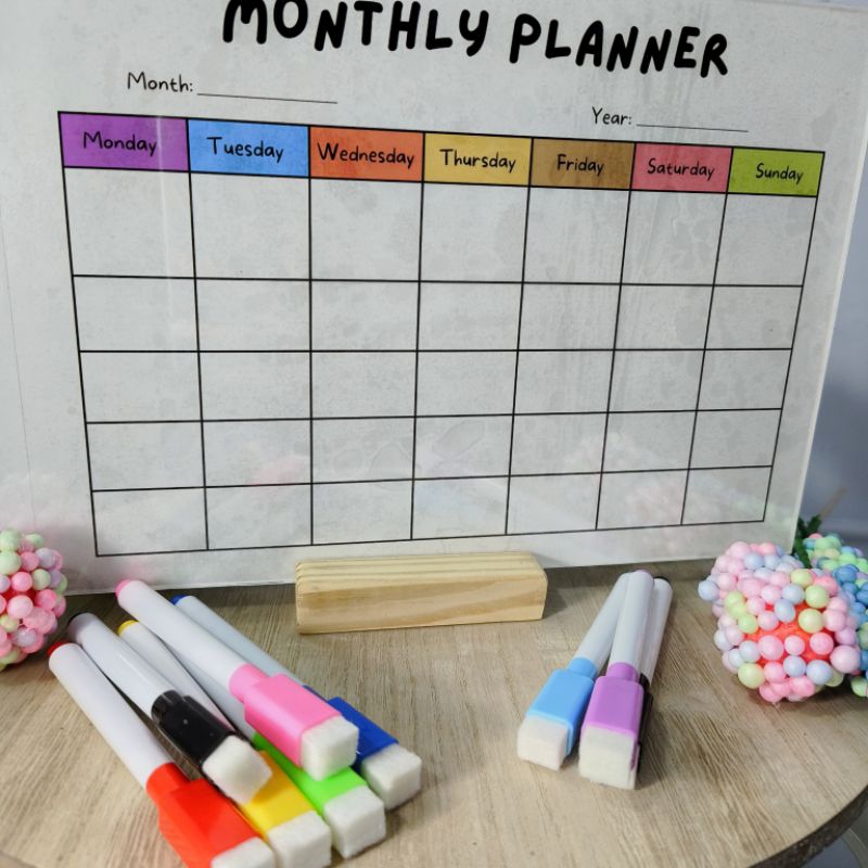 

weekly acrylic planner