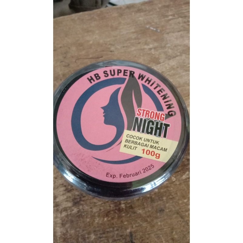 HB SUPER WHITENING STRONG NIGHT 100gr/Clobe