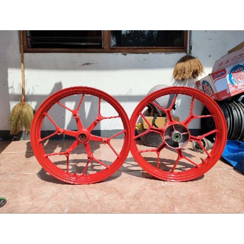 velg resing sonic 150r set depan belakang pnp supra GTR asli warna merah original