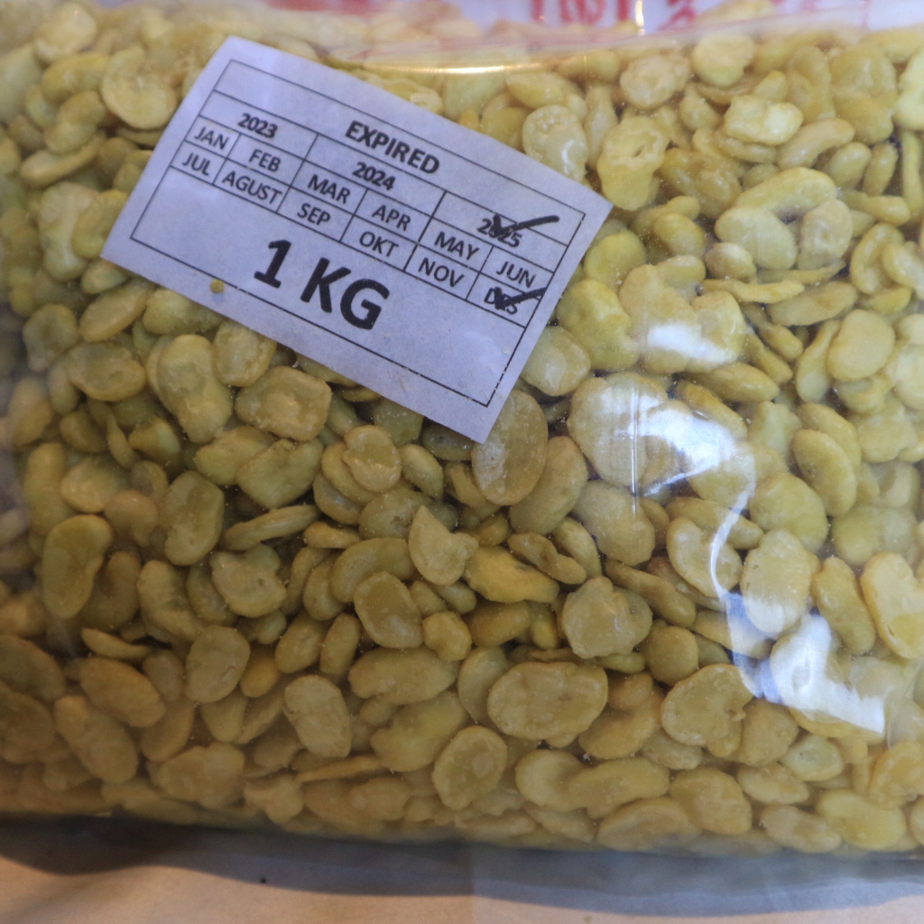 

KACANG KORO KUPAS GURIH RENYAH 1KG