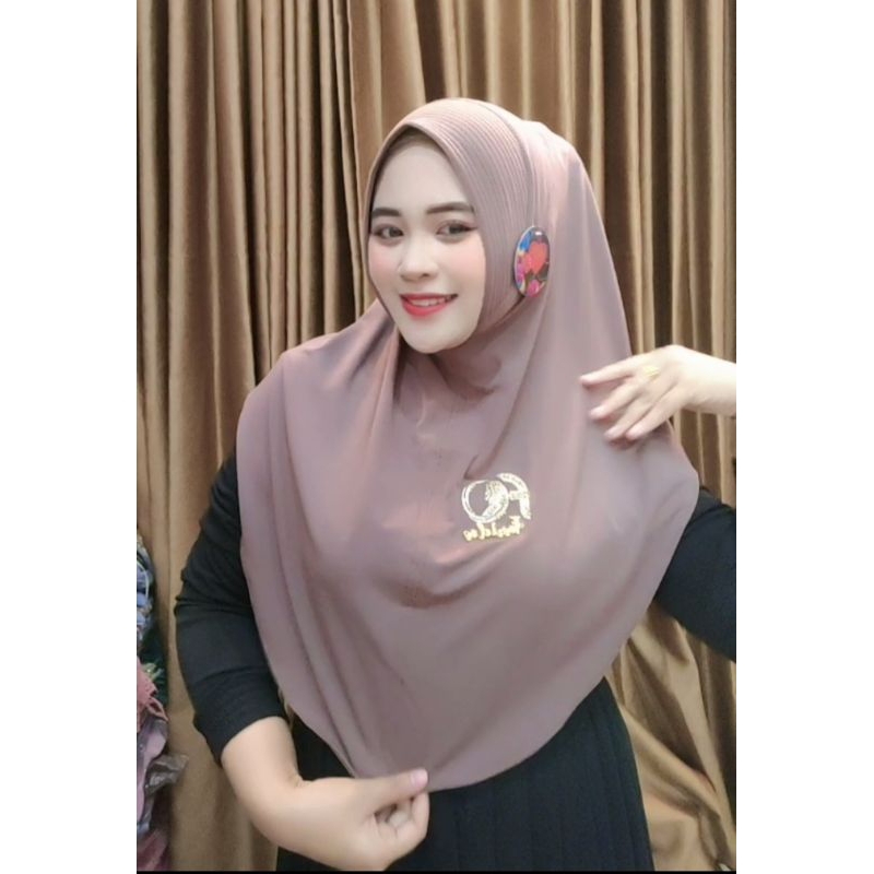 Marisa FO Hijab dan Manda ORI FO Hijab