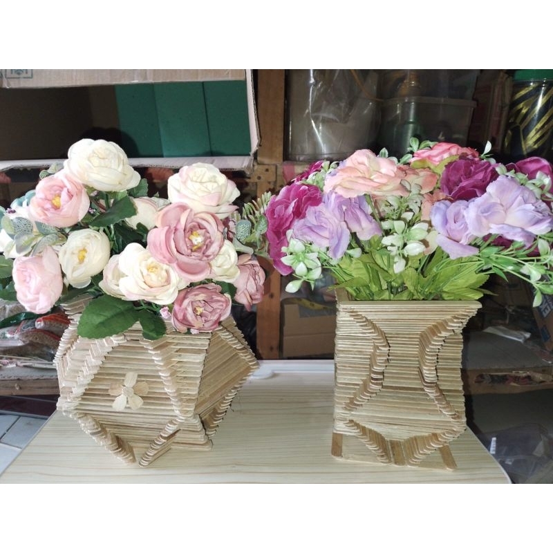 Vas bunga dari stik es krim/ prakarya/ kerajinan tangan dari stik es krim/ souvernier