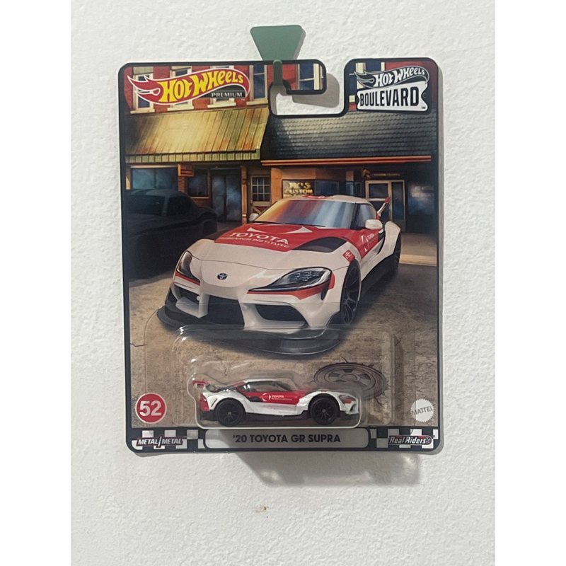 hotwheels 20 Toyota supra Gr premium  +protektor
