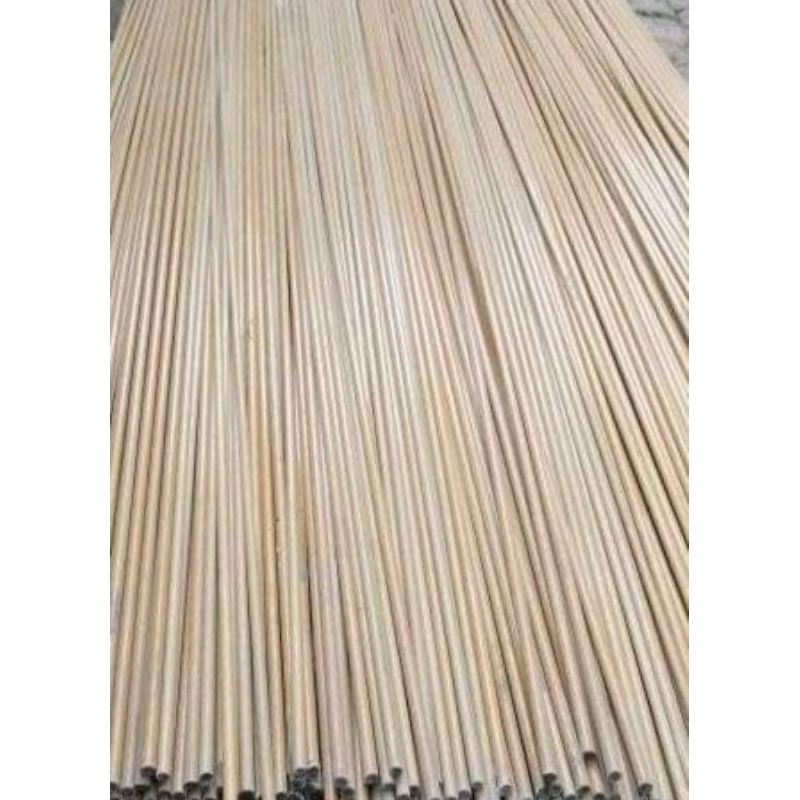 Karbon sutet solid  mentah