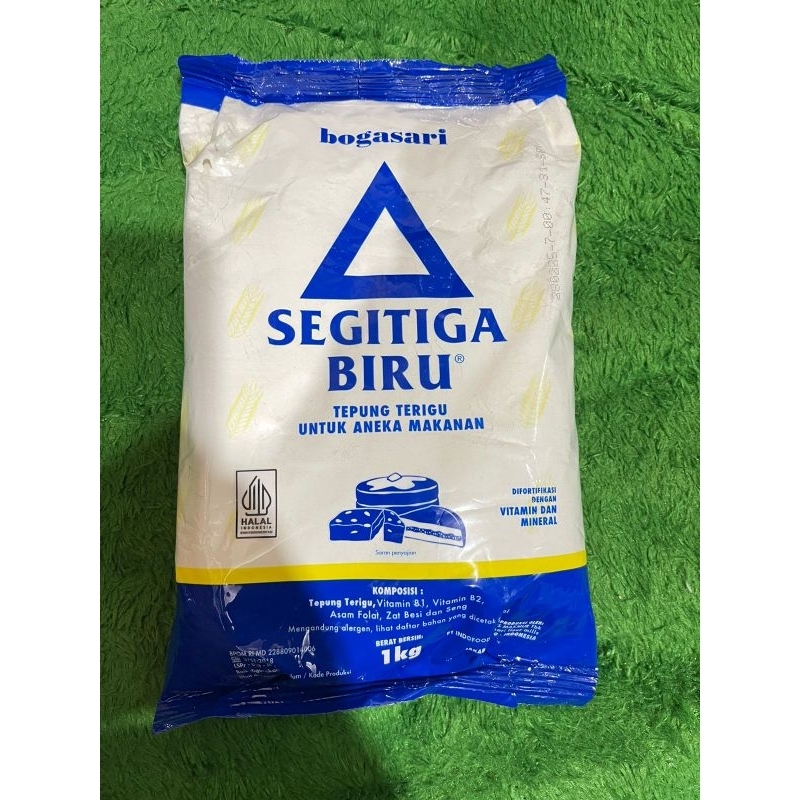 

TEPUNG SEGITIGA BIRU 1KG ISI 2PCS