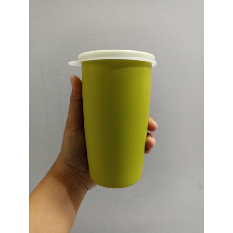 Outdoor Tumbler + Tutup Tupperware / Gelas