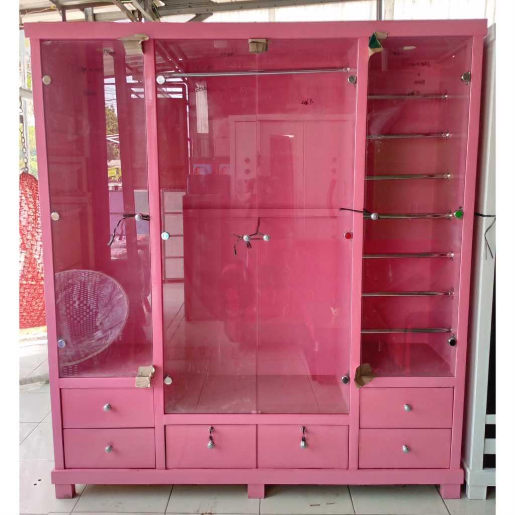 LEMARI FULL KACA/LEMARI BARBIE