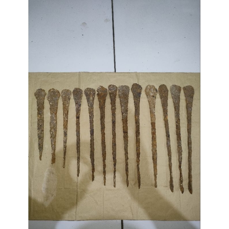 Borongan 13pcs Pusaka Sepuh Pusaka Tindih Kabudhan Original Temuan Darat Unik Murah K463