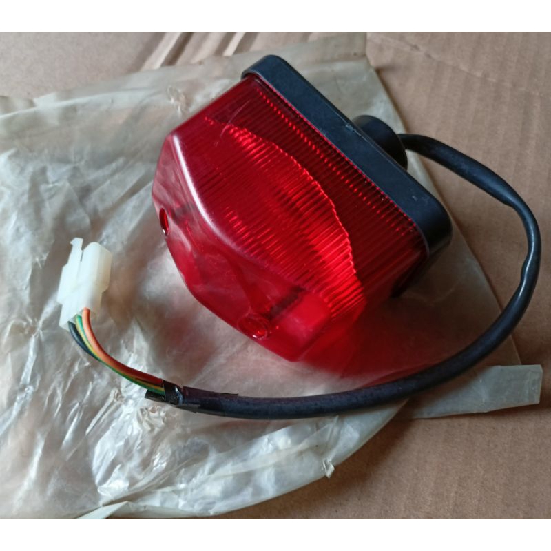 Lampu stop KANZEN TAURUS TRAIL STOPLAMP KANZEN TAURUS ULTIMA TRAIL