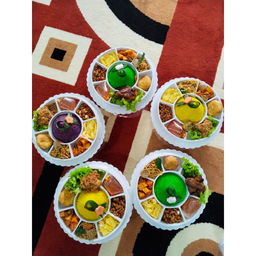

Tumini tumpeng mika sekat EKONOMIS harga per pcs minimal 10 pcs nasi tumpeng halal dan praktis bisa langsung di bagikan