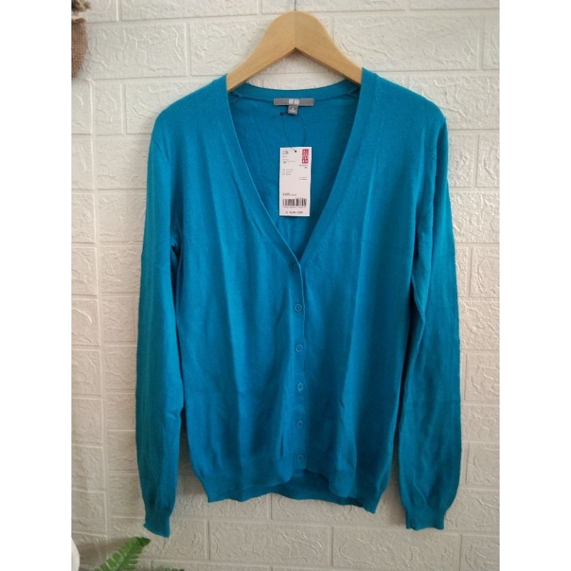 Cardigan biru cantik by uniqlo//recomended/original