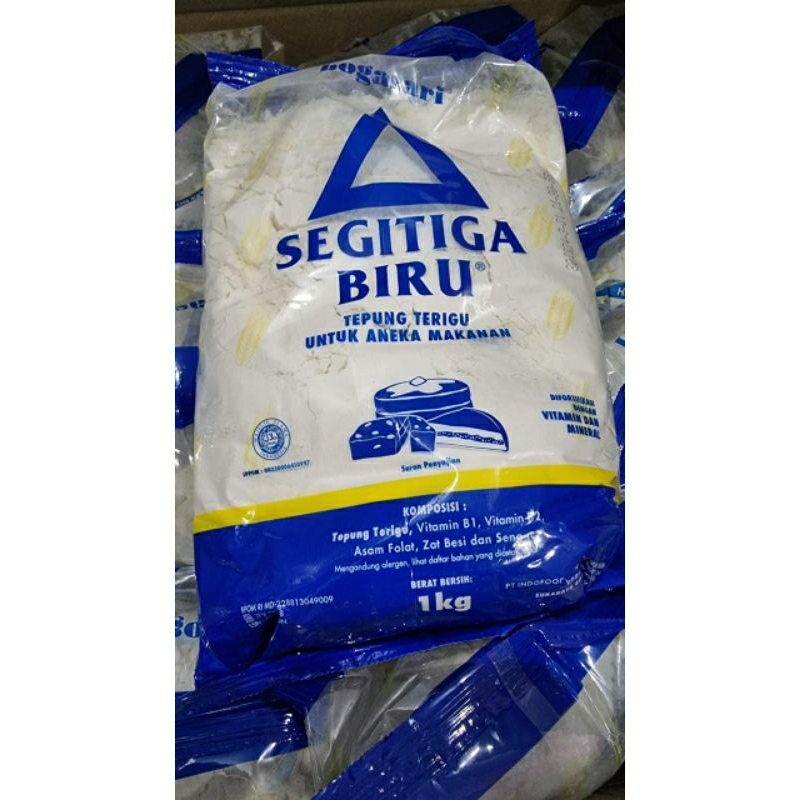 

Tepung segitiga biru 1kg