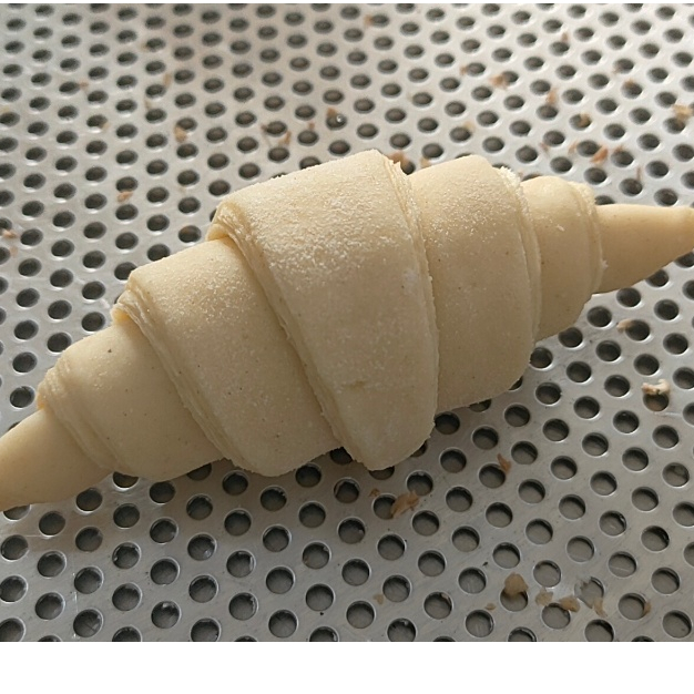 

Frozen Croissant Isi 10 Pcs