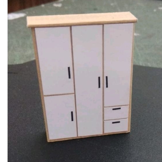 Miniatur Lemari