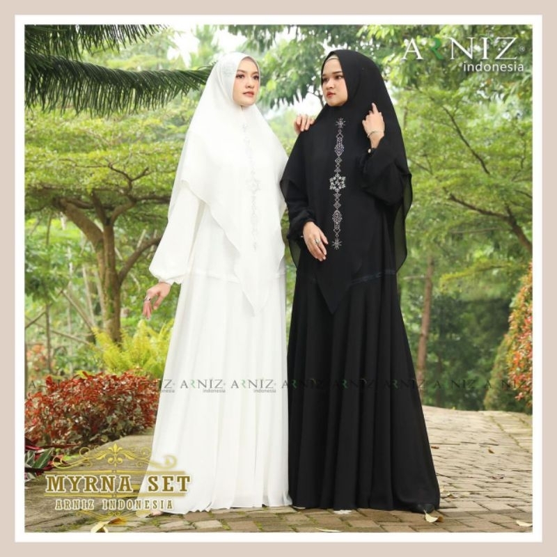 Myrna set (gamis+khimar )by arniz hitam dan putih Ready siap kirim