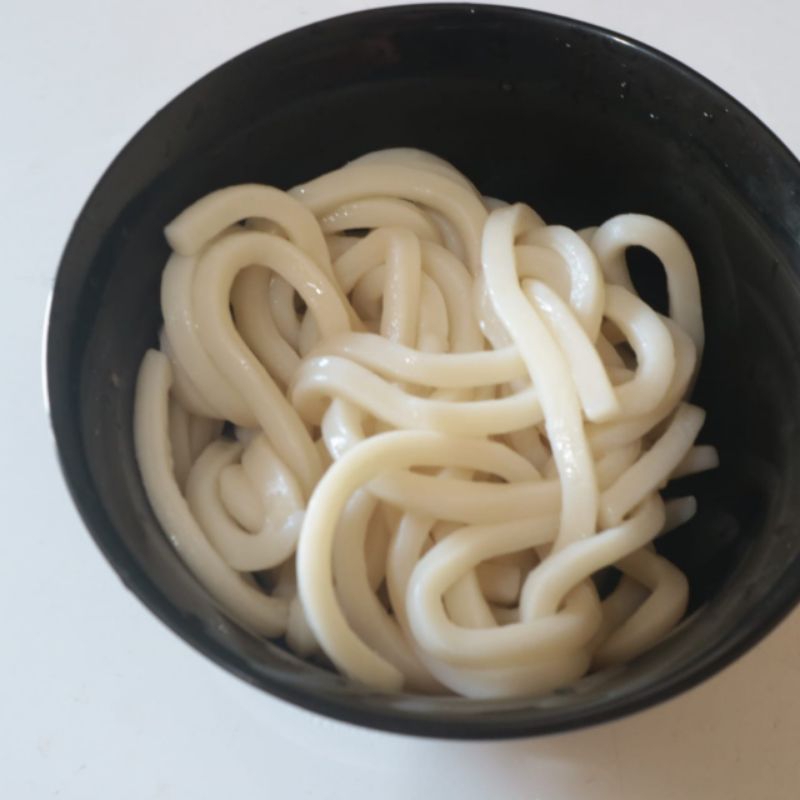 

mie udon disajikan kuah maupun goreng