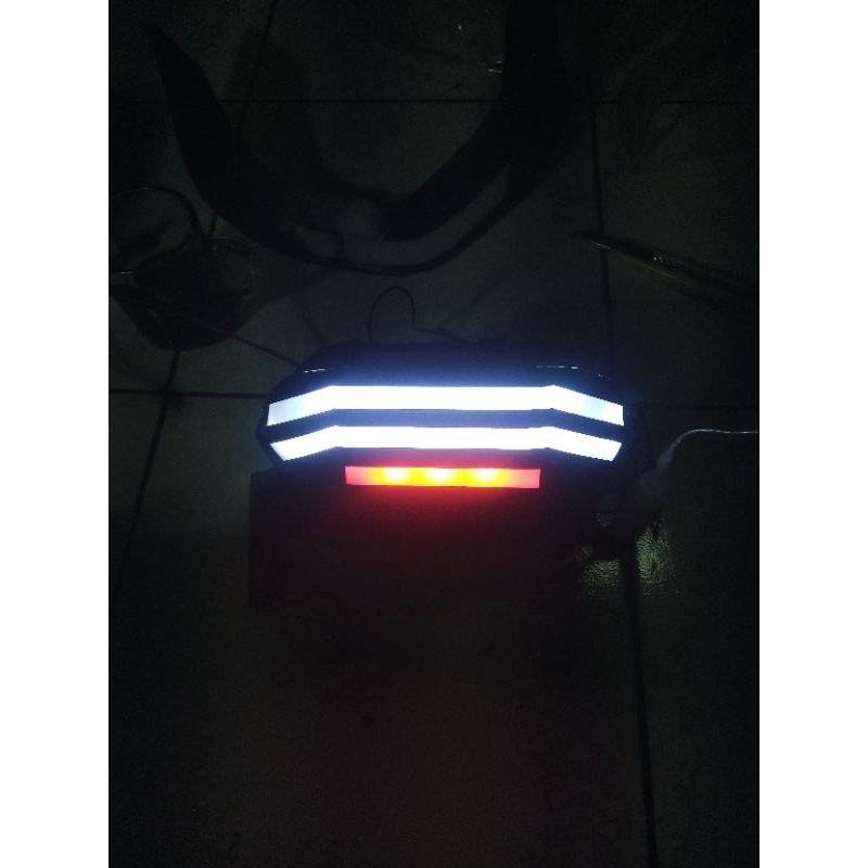 custom stoplamp Mio smile sporty