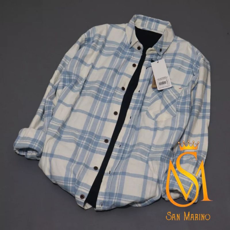 kemeja San Marino