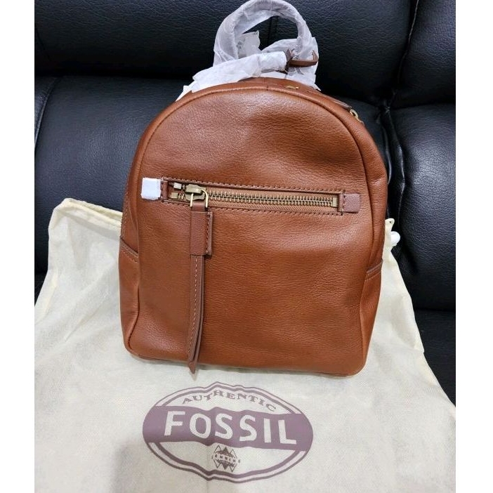 backpack fossil