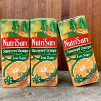 

Nutrisari squeezed orange kotak 200 ml