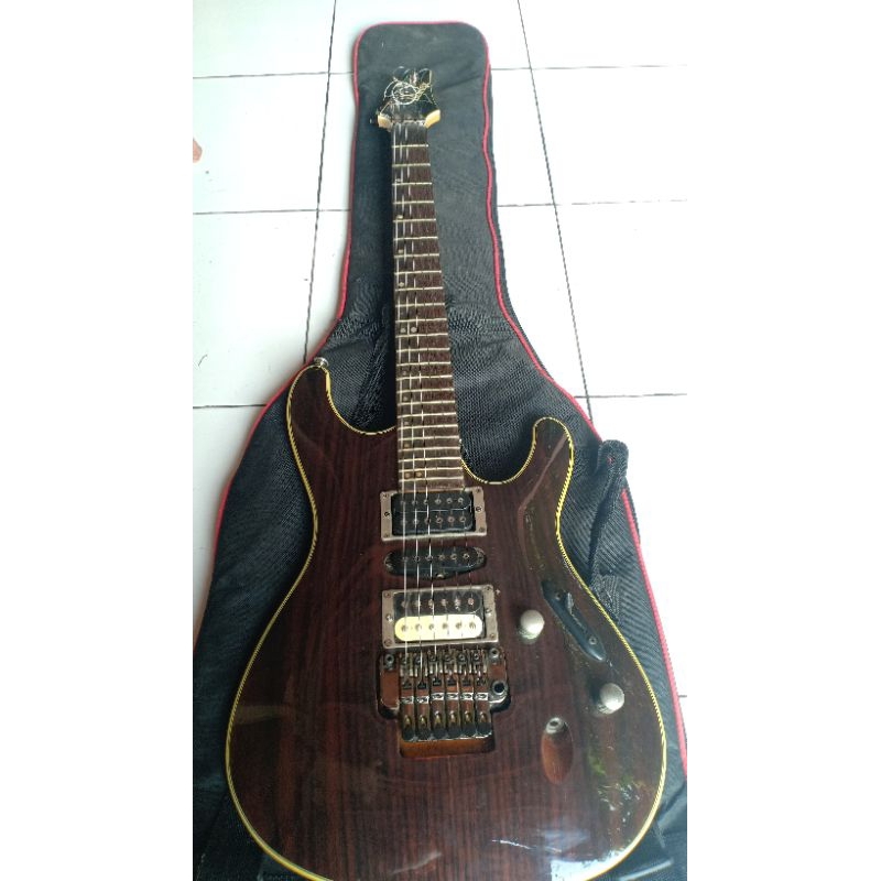 gitar listrik ibanez