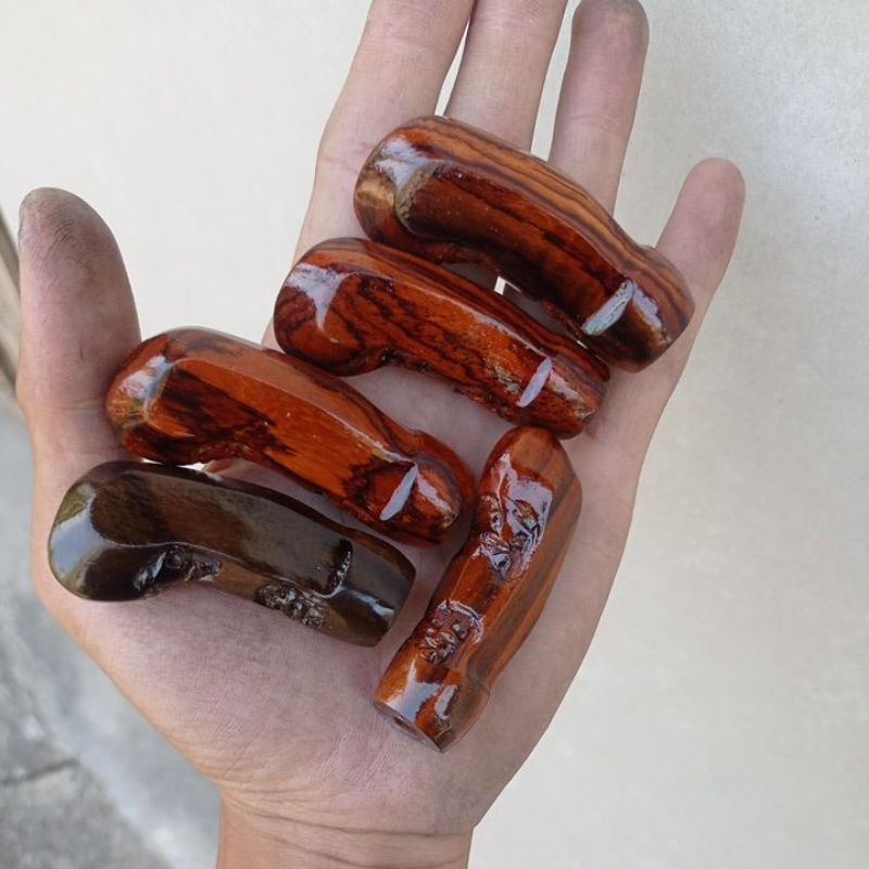 deder jogja patrem kayu sono