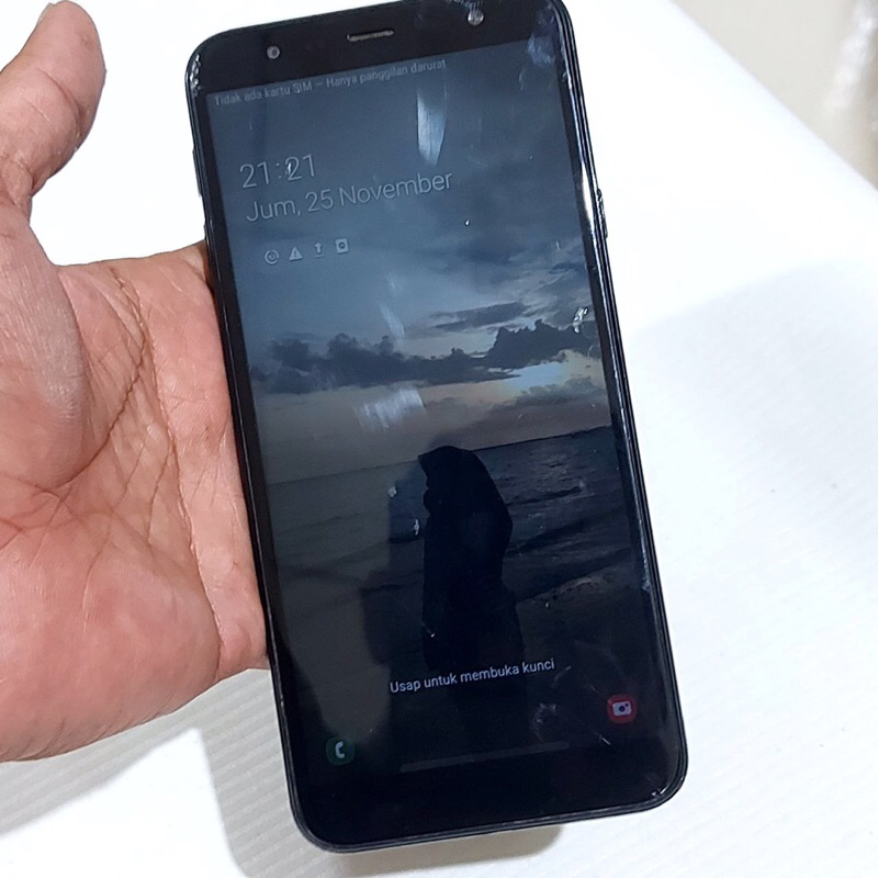 Mesin SAMSUNG J4 PLUS TINGGAL DUDUK LCD