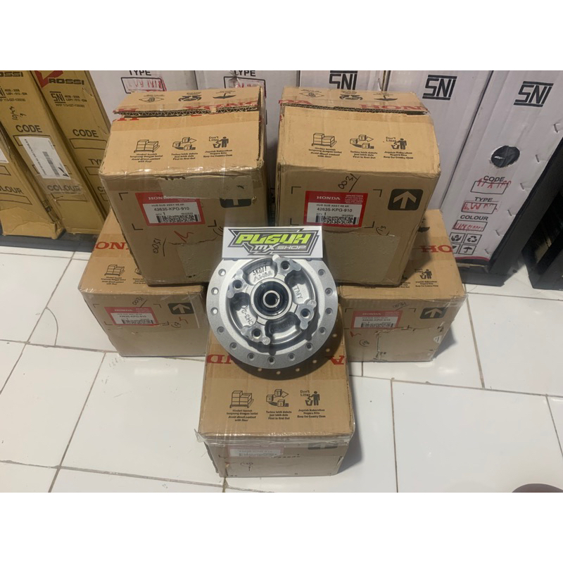 Tromol Belakang Supra X 125 DD Double Disc Cakram Original Honda Ori AHM