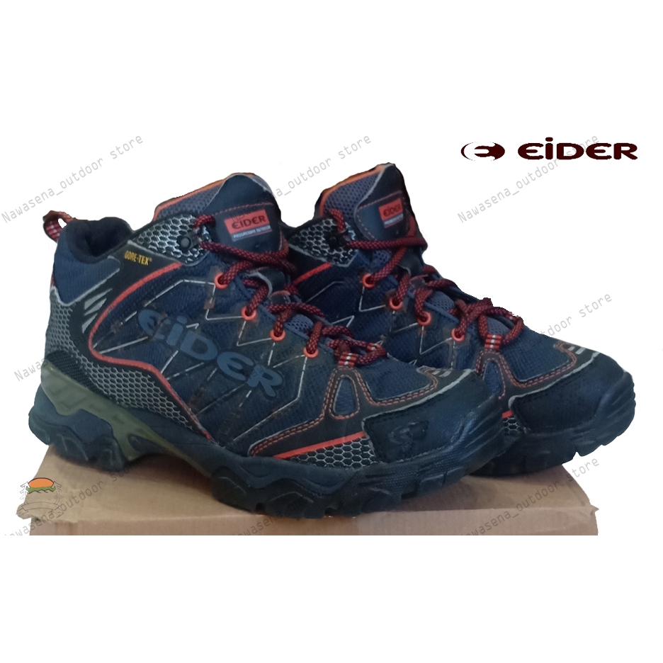 Sepatu gunung Eider