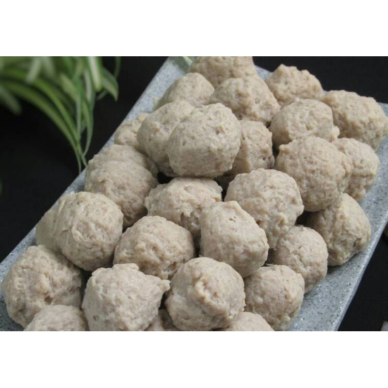 

BAKSO DAGING SAPI HOME MADE ISI 50/berat 750/Tanpa bahan pengawet/ NO BORAX/100% HALAL