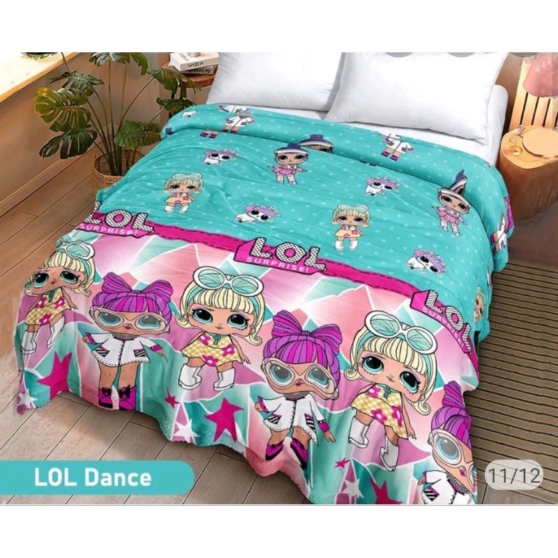 Selimut lady rose uk 160x200 LOL BATMAN MINI ASTRO DORAEMONHAPPY CATTY ANIMAL