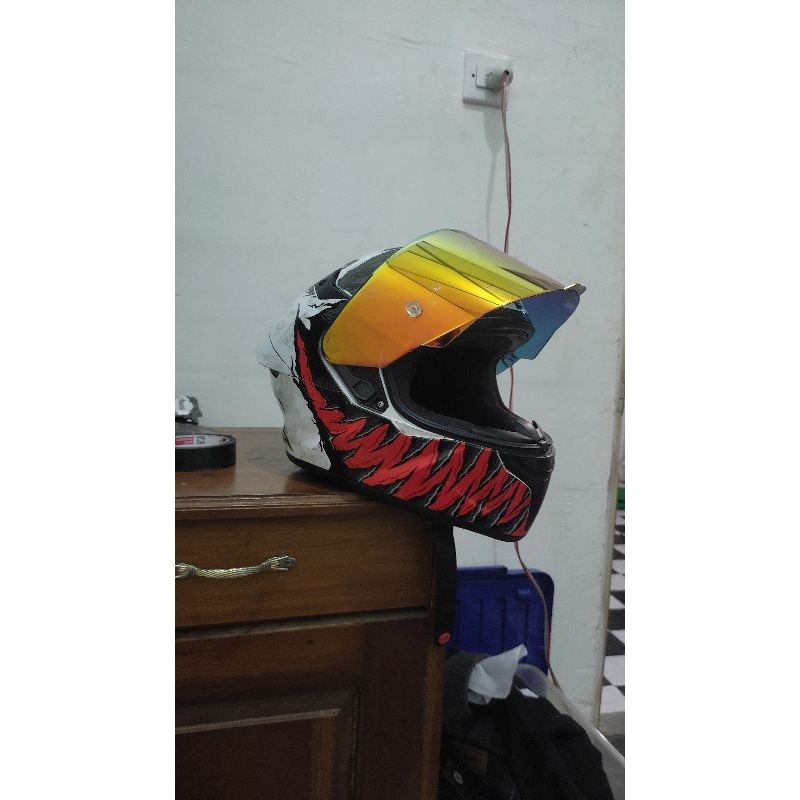 HELM KYT TTC DECAL VENON