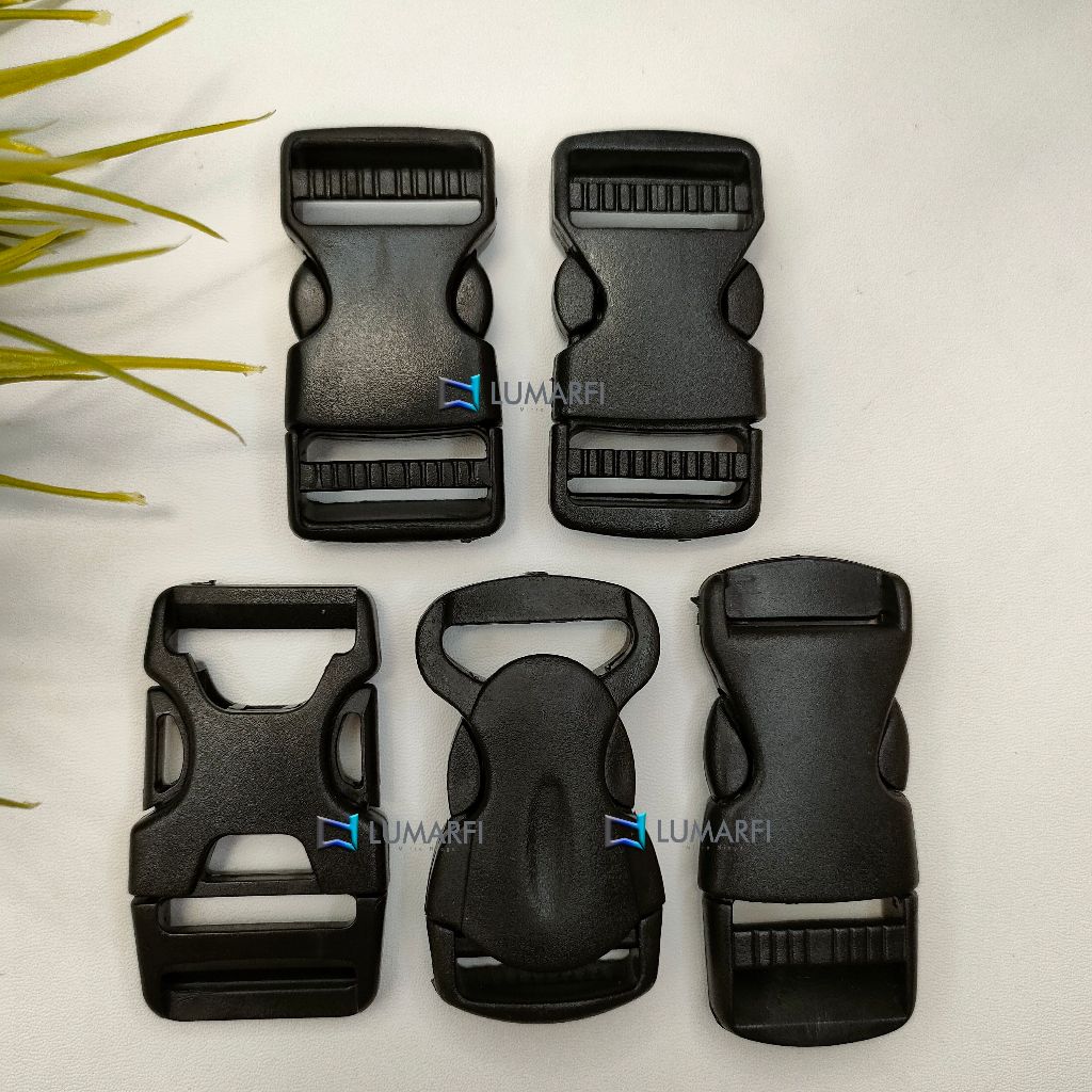 Kunci Sodok 2,5 cm Buckle Slop Acetal dan Plastik Hitam 2,5 cm