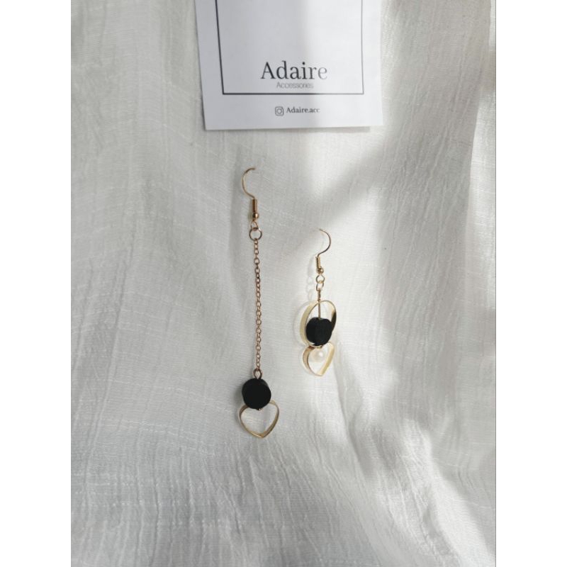 Anting panjang gold hati hitam