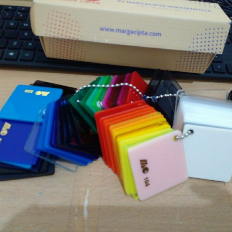 

katalog akrilik marga cipta sampel warna akrilik MC