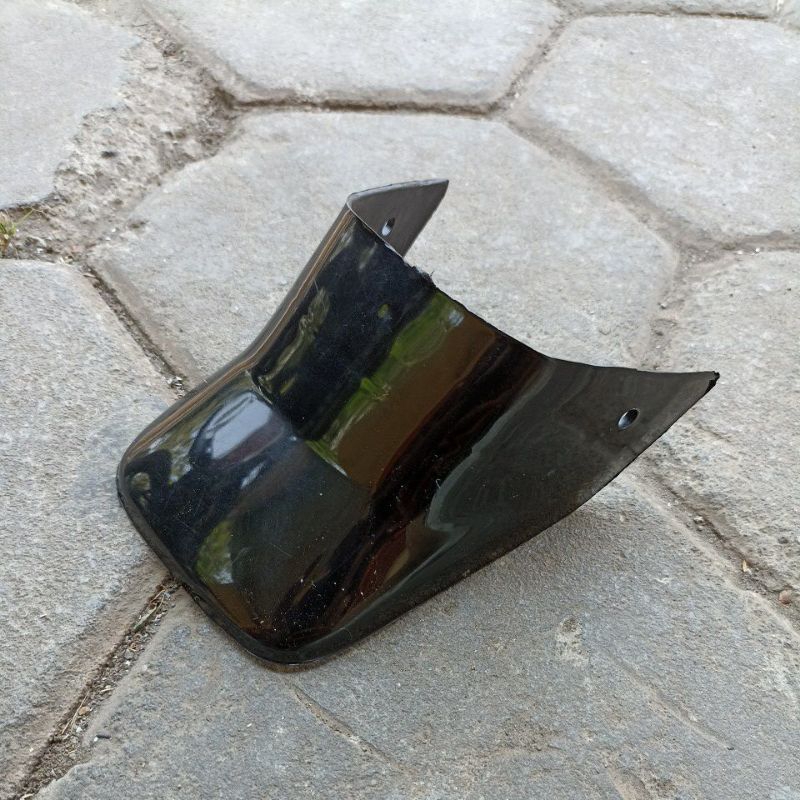 Kepet Slebor belakang Win Honda Win