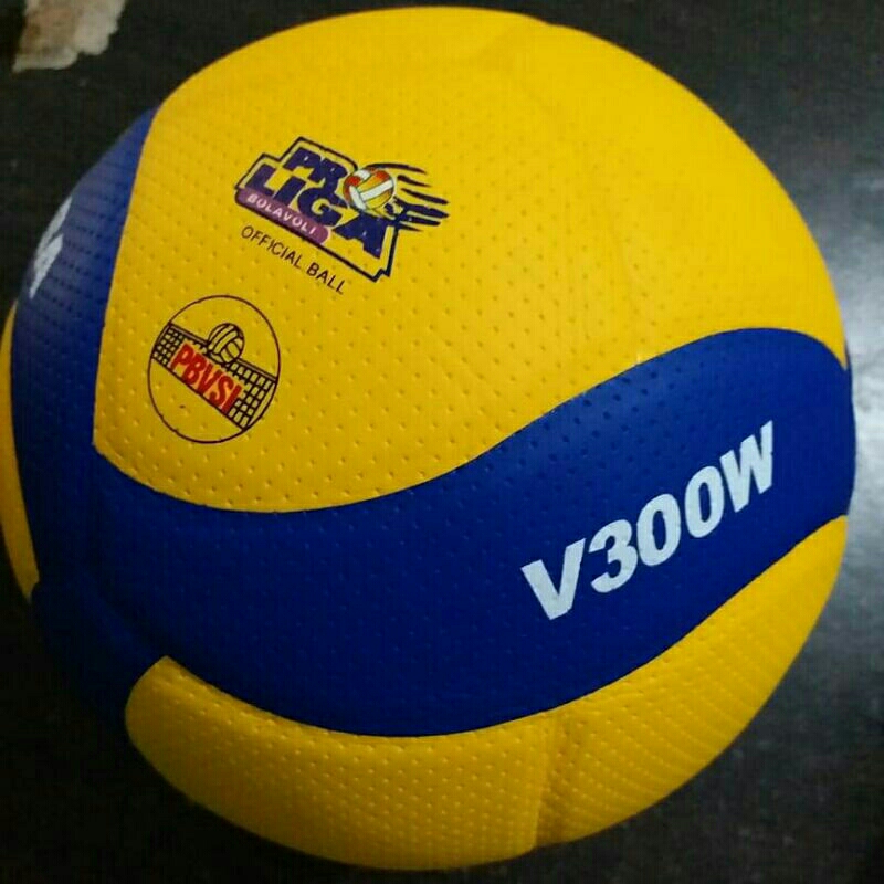 BOLA VOLI MIKASA V300W GRADE ORI JAPAN
