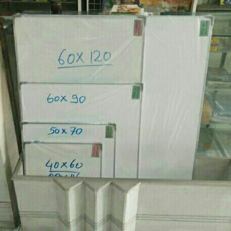 

Papan Tulis Putih Spidol / 50x70 White Board