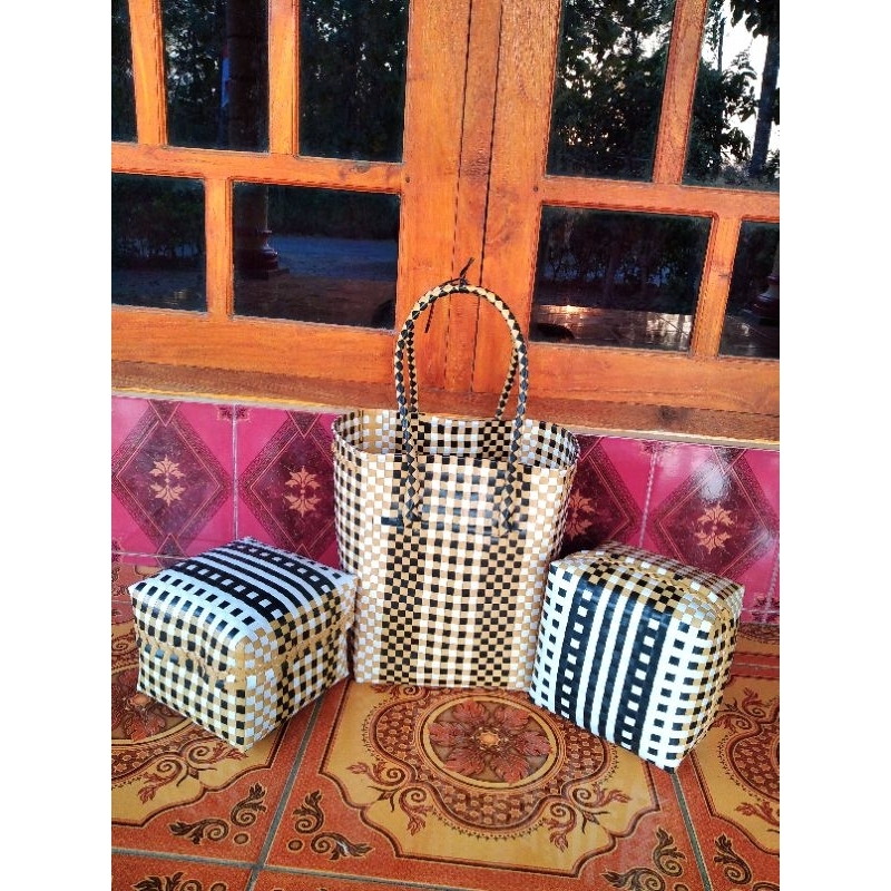 Keben BALI plastik kaca set isi 2  SUDAH ADA BAMBU / Keben set plastik kaca isi 2/ Sodan kepura isi 