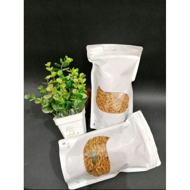 

LEMPUK CRISPY KHAS DANAU RANU GRATI ISI 1 KG