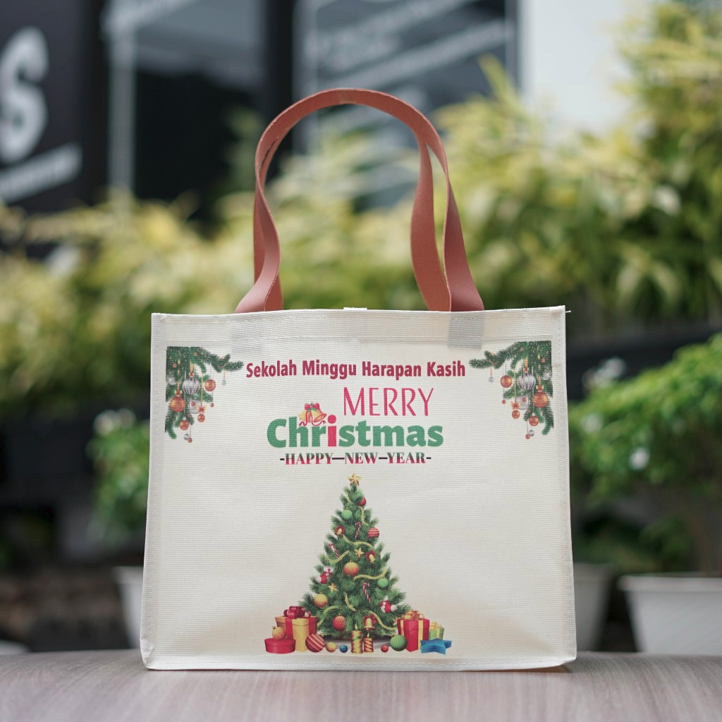 

Tas Custom Tas Souvenir natal hempers gereja sekolah minggu unik mewah bagus kekinian custom nama Bahan Poliyester