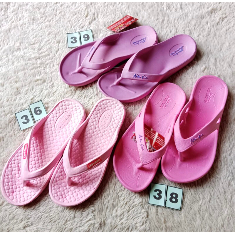 SANDAL JAPIT KARET WANITA NEW ERA 9035  SANDAL KARET JAPIT NEW ERA EMPUK LENTUR NEW ERA LBE 9035 TER