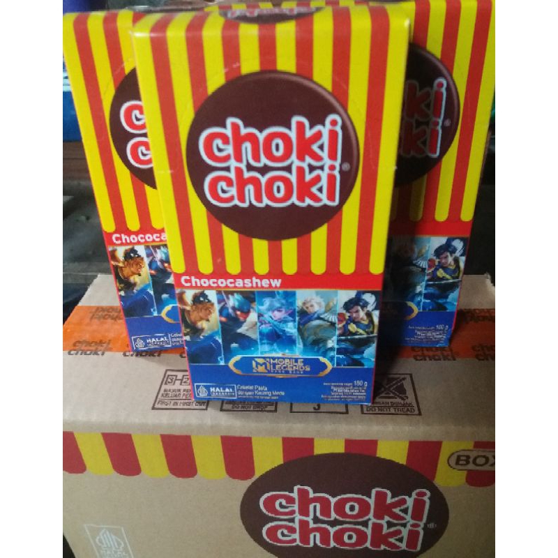 

Choki Choki choco cashew box isi 20pc