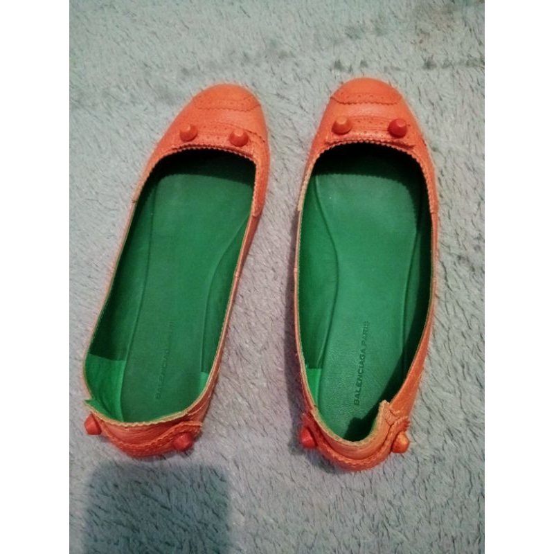 Sepatu Flatshoes Balenciaga Preloved