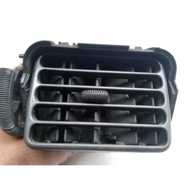 kisi AC kanan Toyota Corona exsalon tipe G st171 original