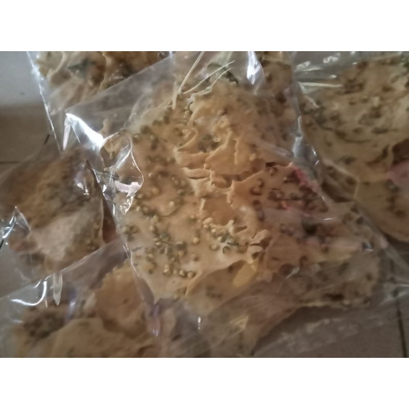 

Rempeyek kacang hijau
