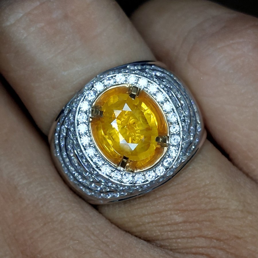 Natural Yellow Sapphire Corundum Batu Safir Yakut Kuning Permata Mulia