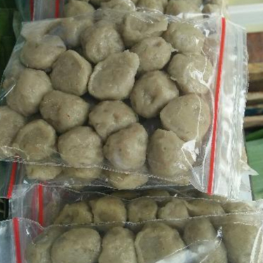 

BAKSO AYAM BIASA TANPA MEREK 1 BUNGKUS KECIL