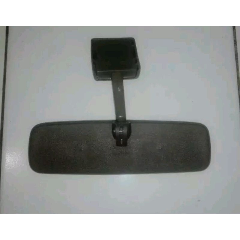 Spion dalam kijang kapsul grand kijang kapsul